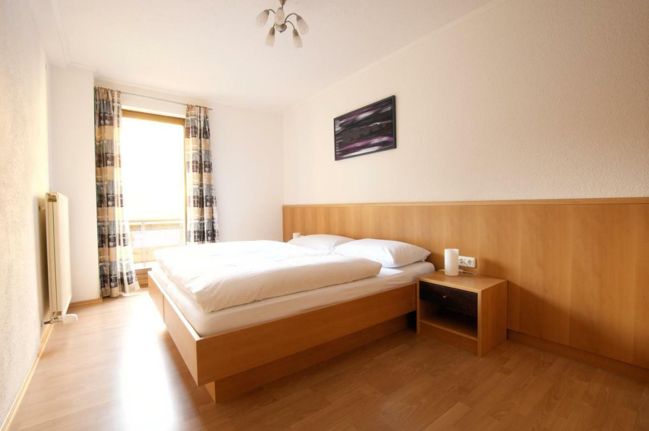 Edelberg Apartments Ausservillgraten Ngoại thất bức ảnh